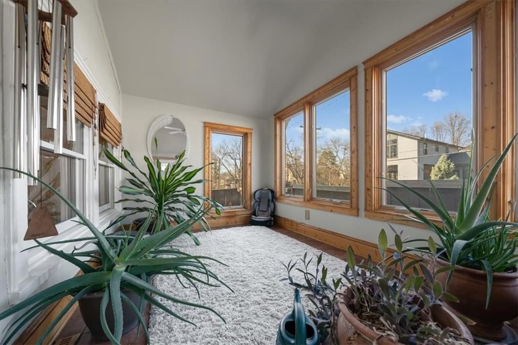 5901 Grand Avenue — photo 15