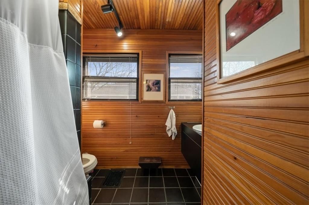 5901 Grand Avenue — photo 21