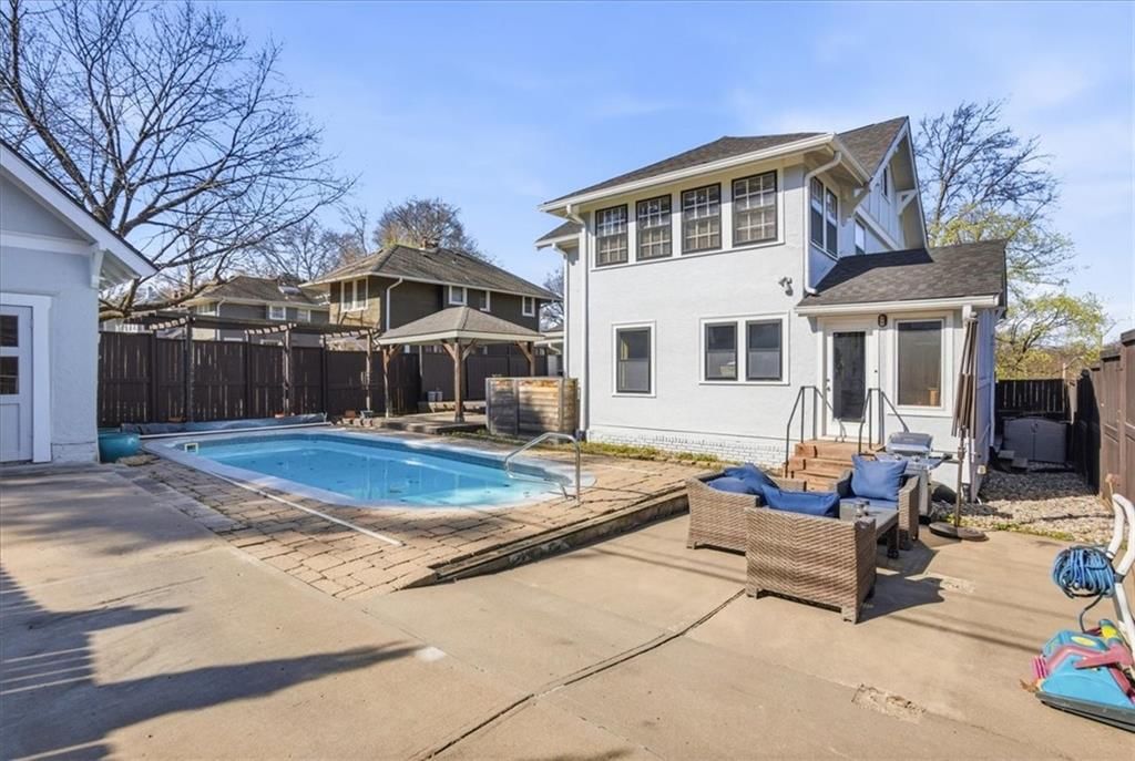 5901 Grand Avenue — photo 28