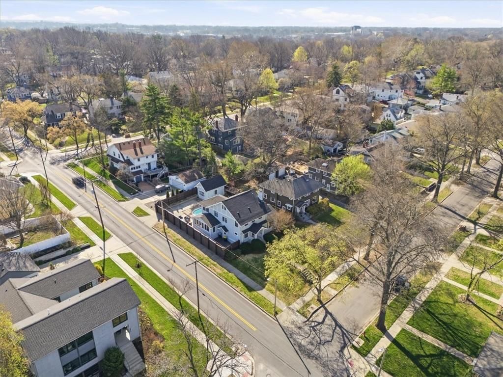 5901 Grand Avenue — photo 29