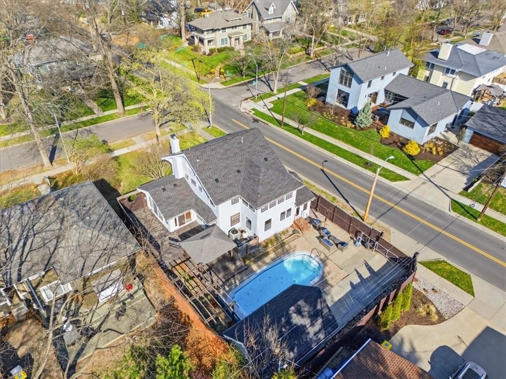 5901 Grand Avenue — photo 30
