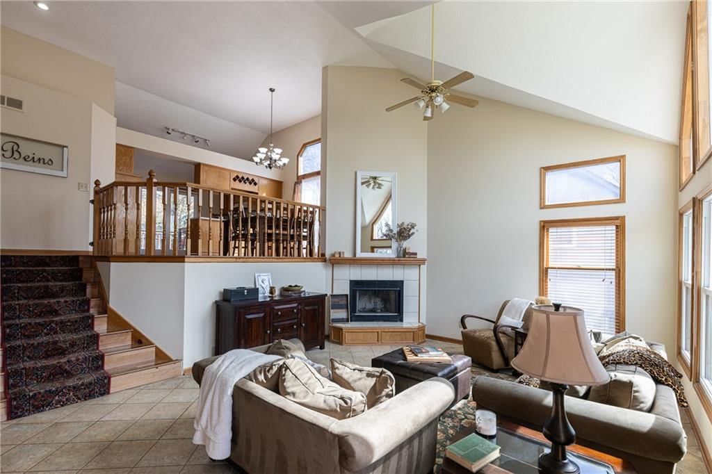 4711 Roundtree Court — photo 4