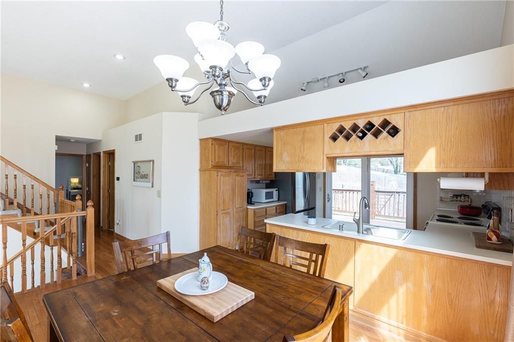 4711 Roundtree Court — photo 9