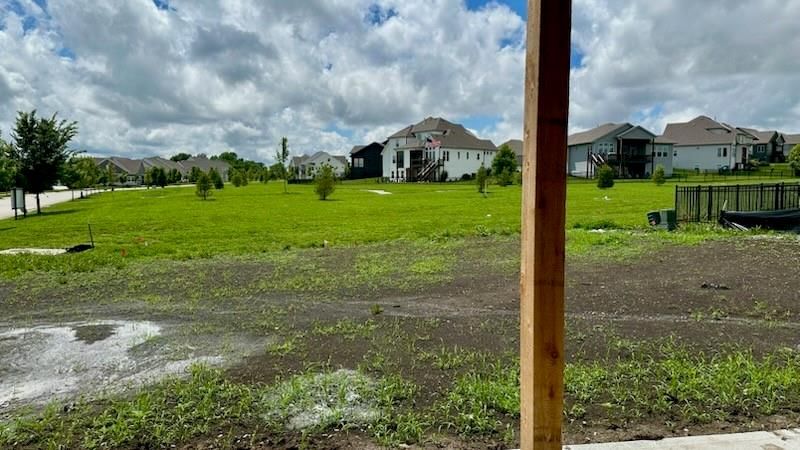 17412 Richards Street — photo 48