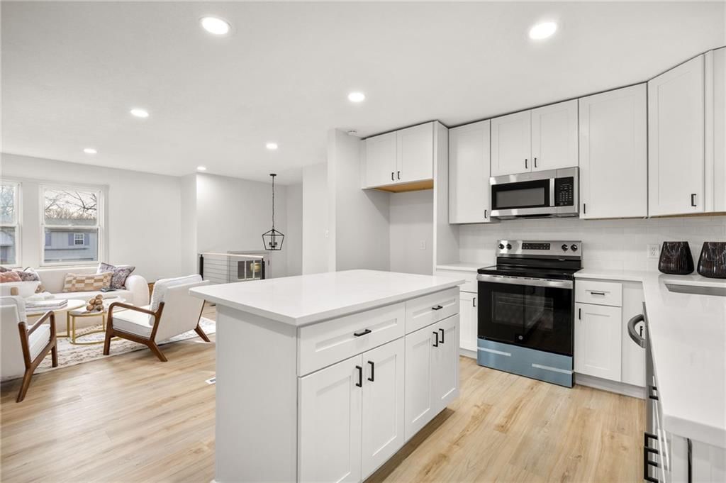 616 S Montclaire Drive — photo 10