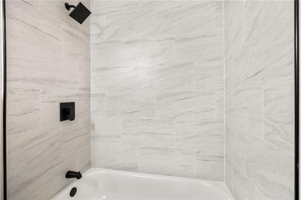 616 S Montclaire Drive — photo 16