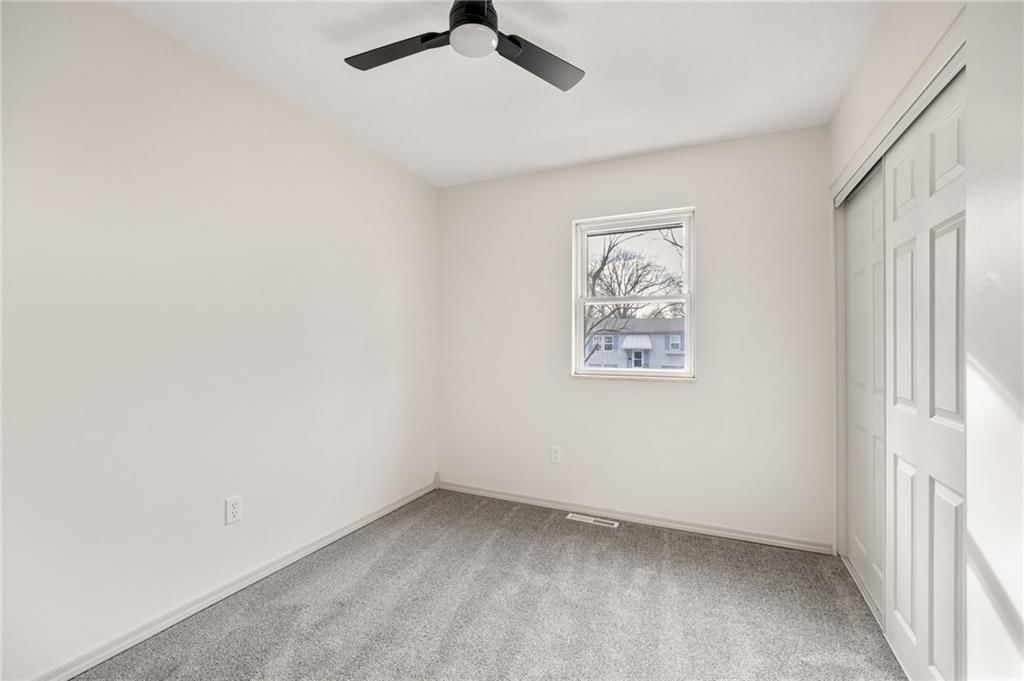 616 S Montclaire Drive — photo 23