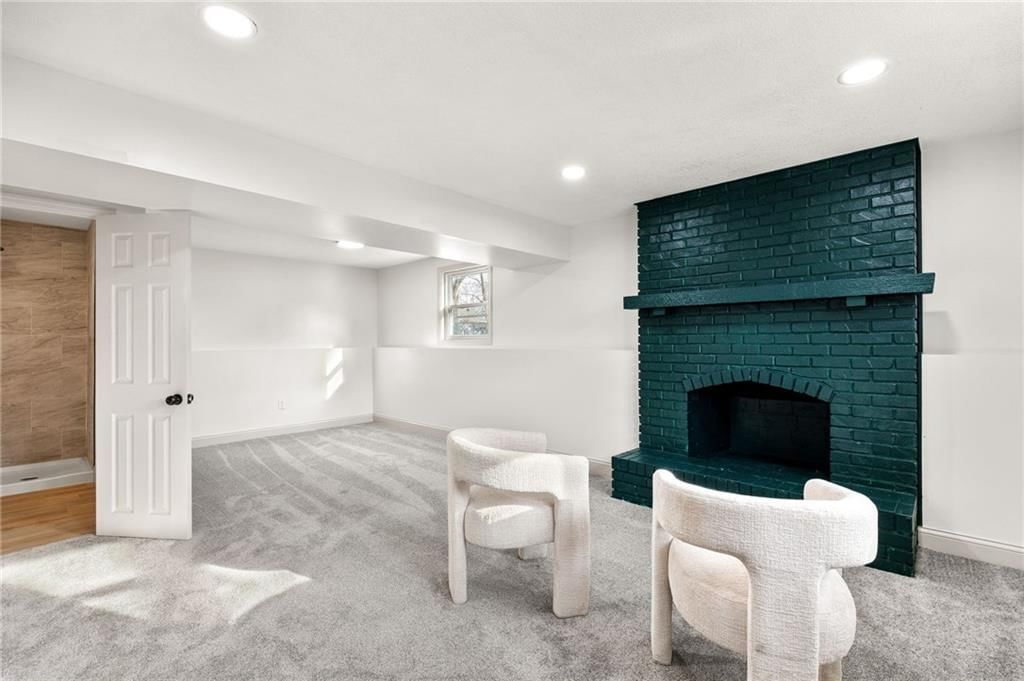 616 S Montclaire Drive — photo 25