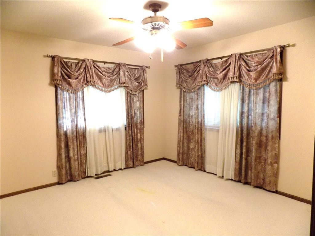 1200 S Lincoln Street — photo 19