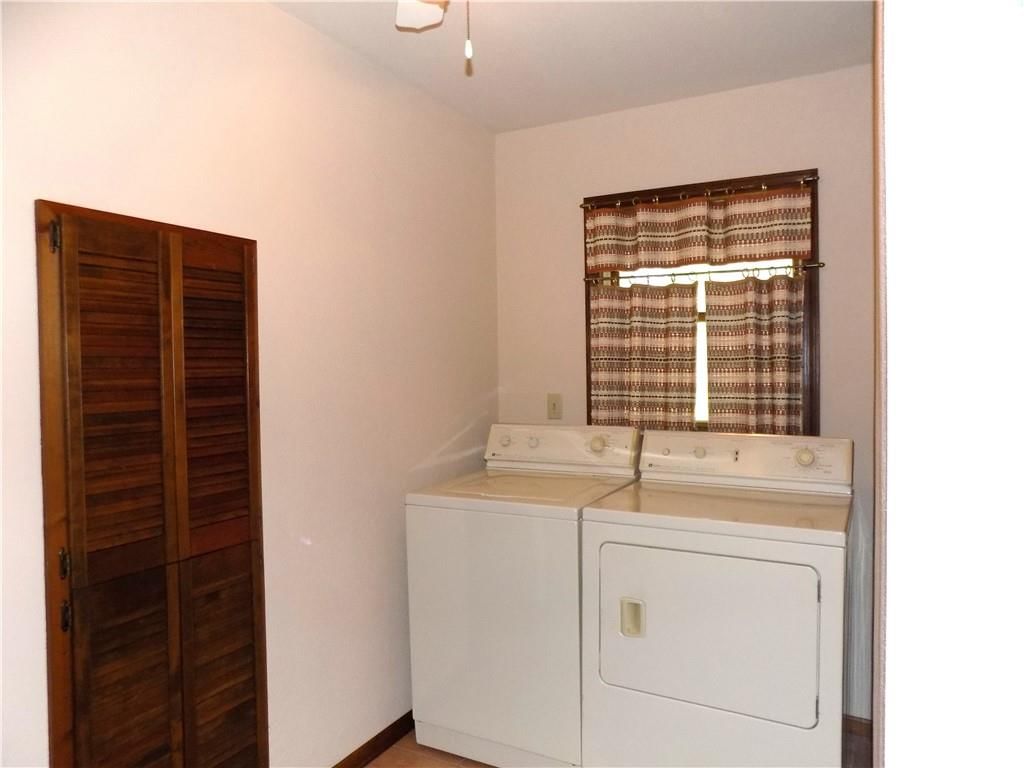 1200 S Lincoln Street — photo 20