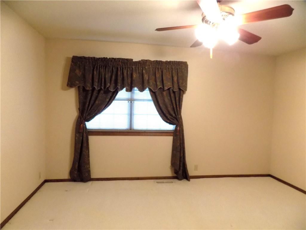 1200 S Lincoln Street — photo 25