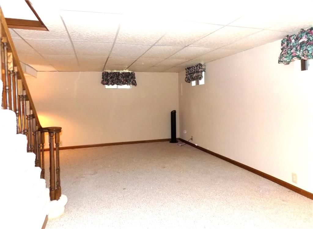 1200 S Lincoln Street — photo 30