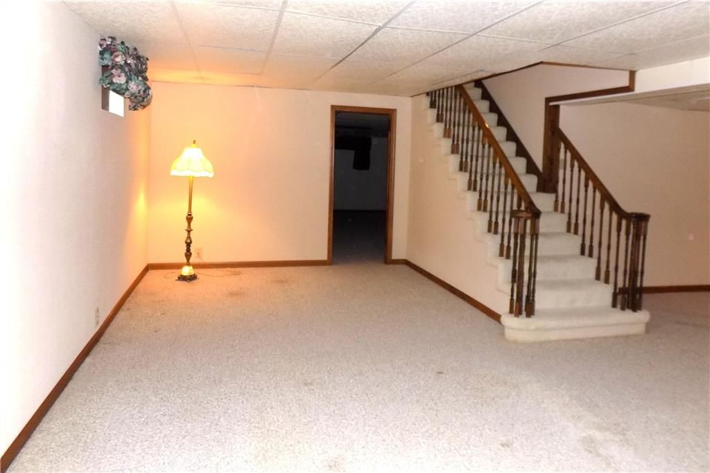1200 S Lincoln Street — photo 31