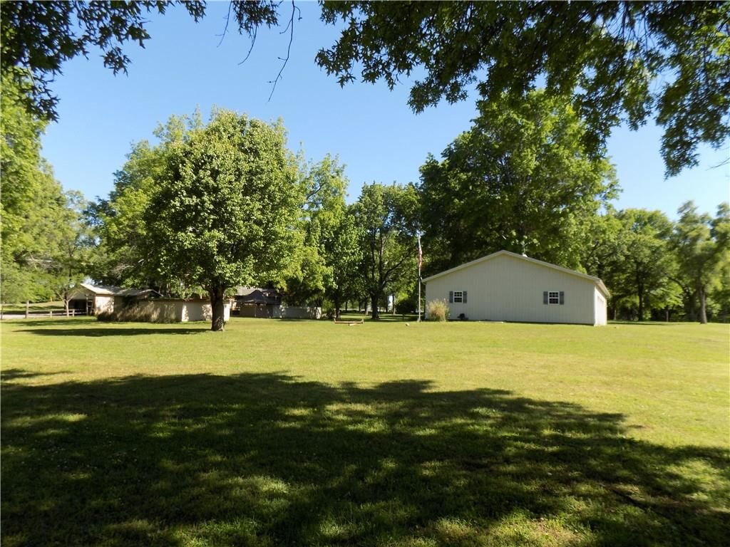 1200 S Lincoln Street — photo 45