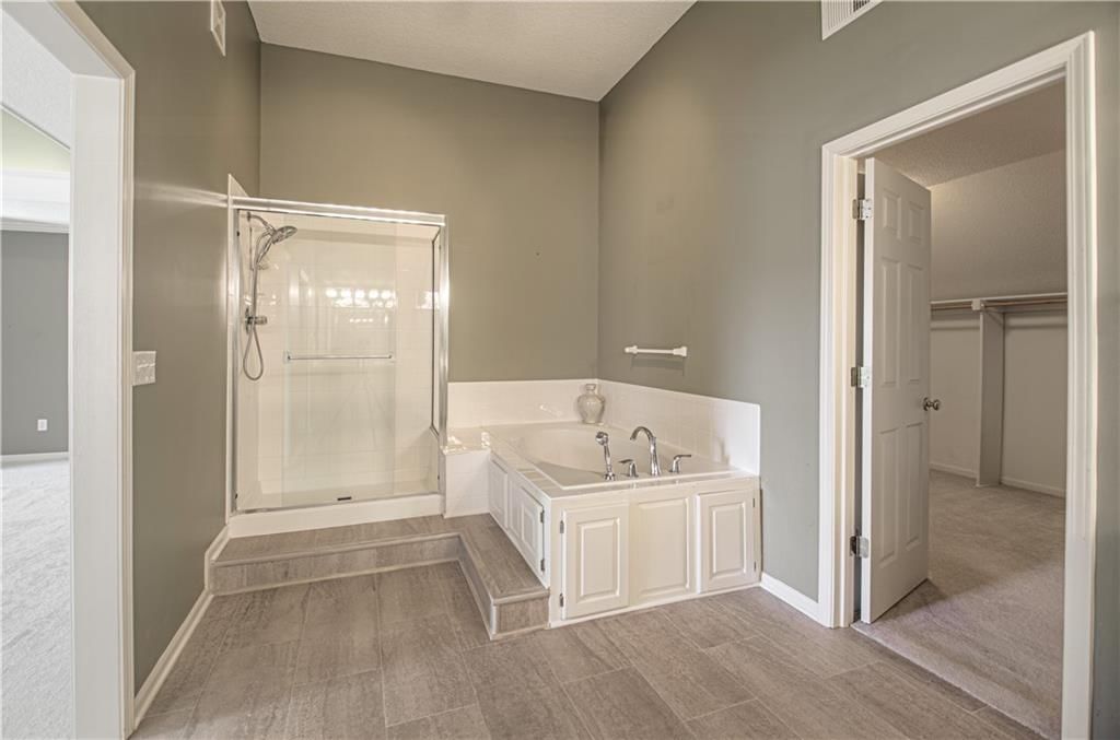 14200 Rosehill Street — photo 30