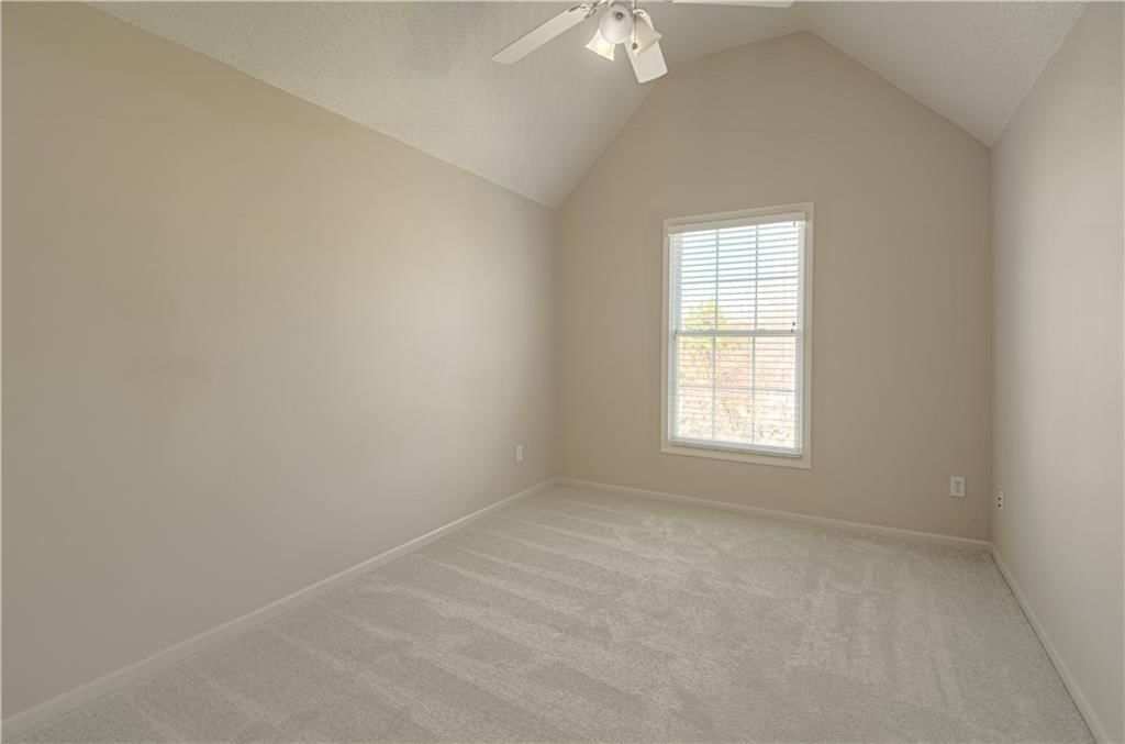 14200 Rosehill Street — photo 43