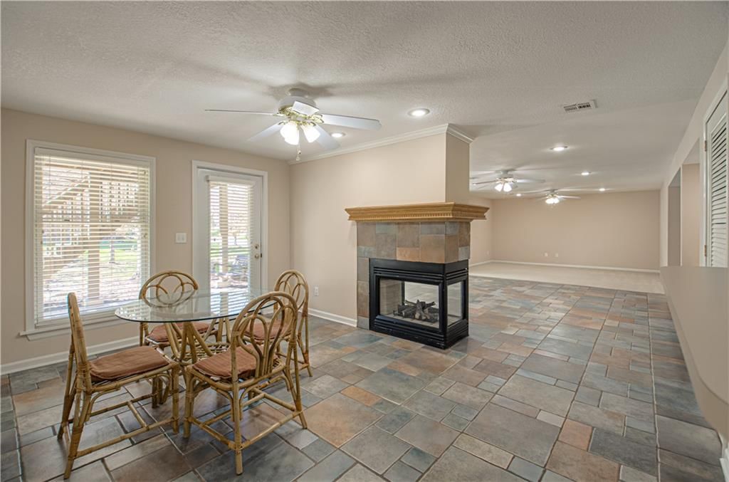 14200 Rosehill Street — photo 50