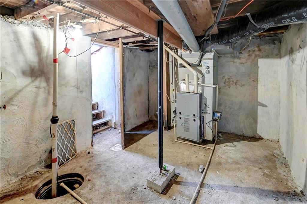 211 W Maple Street — photo 21
