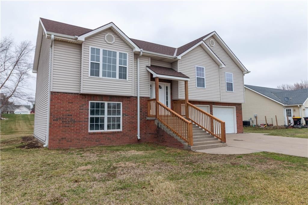 1005 E Pearl Court — photo 3