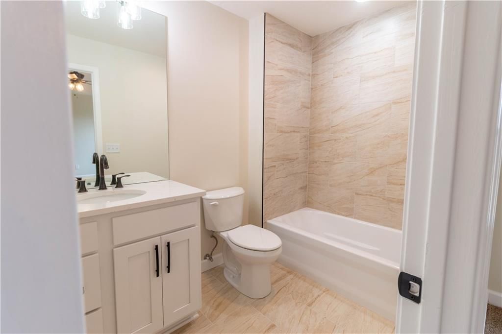 1005 E Pearl Court — photo 27