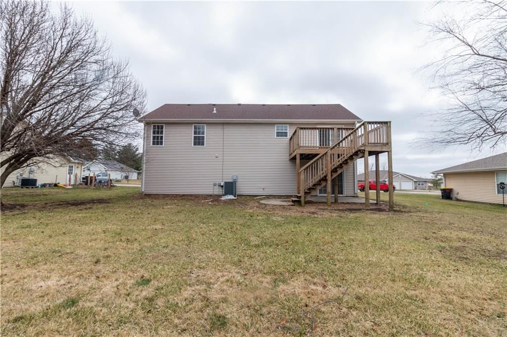 1005 E Pearl Court — photo 43