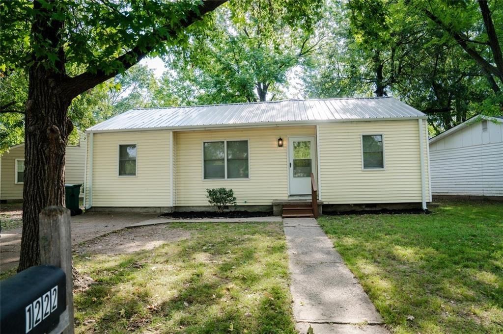 1222 Richard Avenue, Parsons, KS