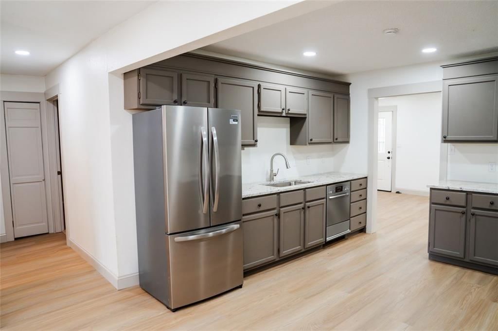 1222 Richard Avenue — photo 7