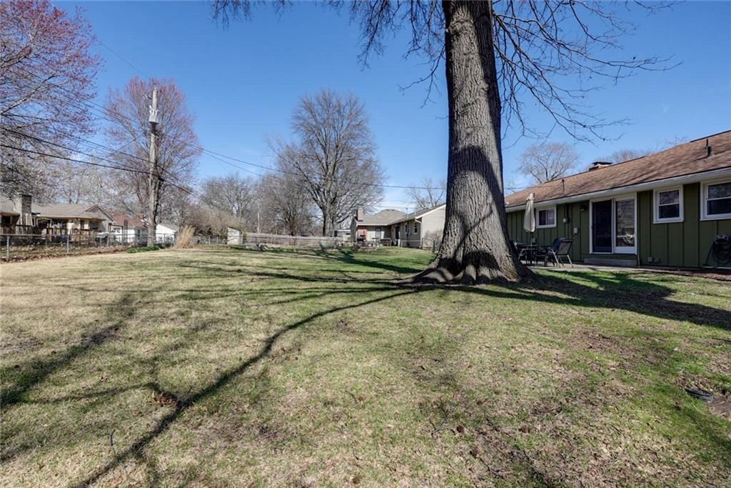 8220 Willow Way — photo 37