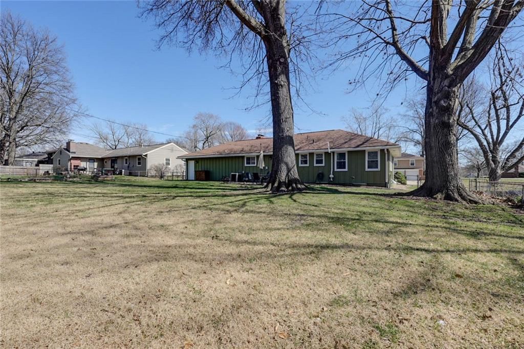 8220 Willow Way — photo 38