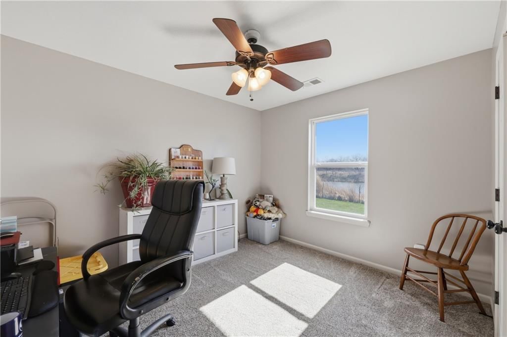 1703 NW Willow Drive — photo 17