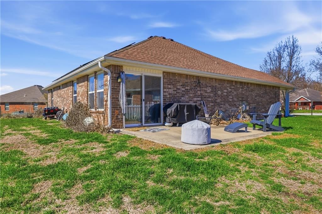 1703 NW Willow Drive — photo 24
