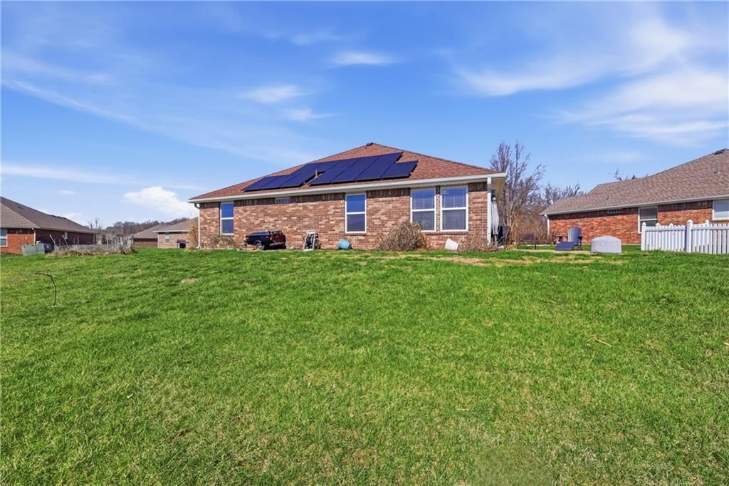 1703 NW Willow Drive — photo 26
