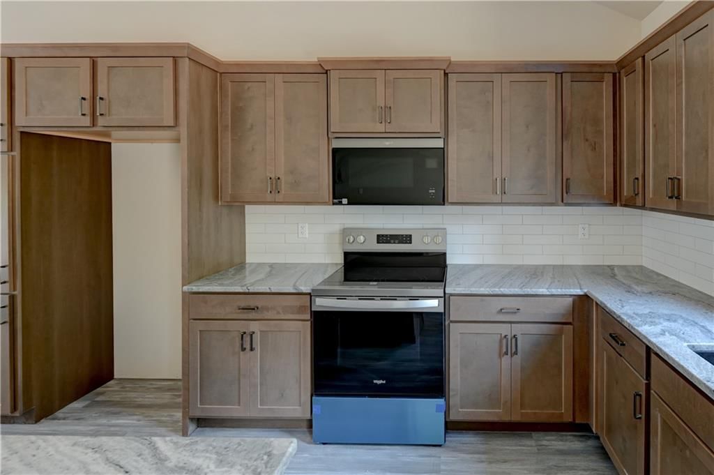 631 N 62nd Street — photo 9