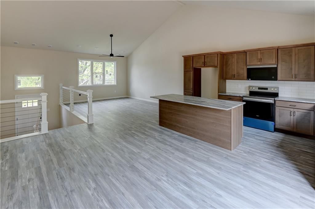 631 N 62nd Street — photo 11