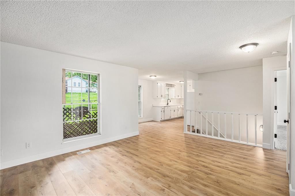 10019 E 67TH Street — photo 10