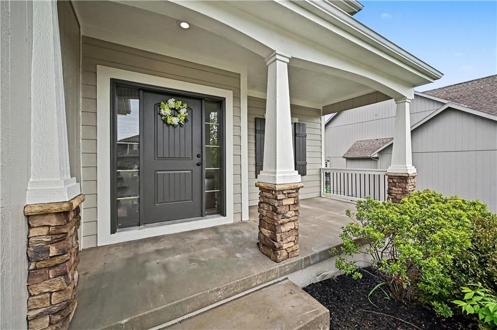 9610 N Elm Court — photo 4