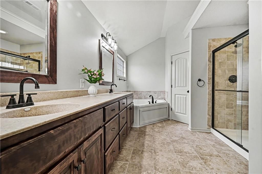 9610 N Elm Court — photo 17