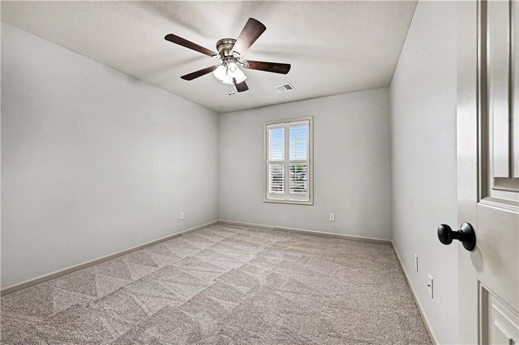 9610 N Elm Court — photo 24