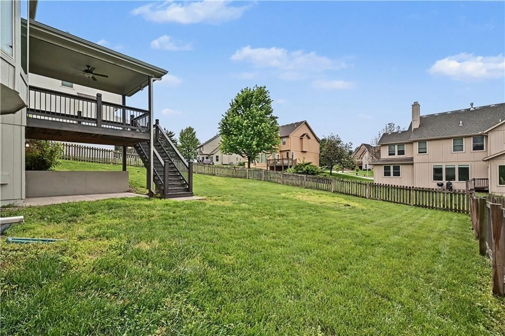 9610 N Elm Court — photo 35