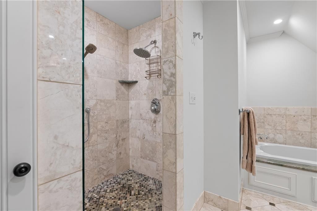 1234 Huntington Road — photo 25