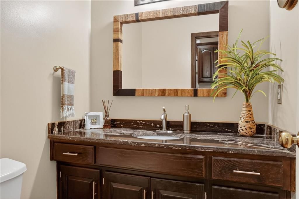 155 Pointe Drive — photo 12