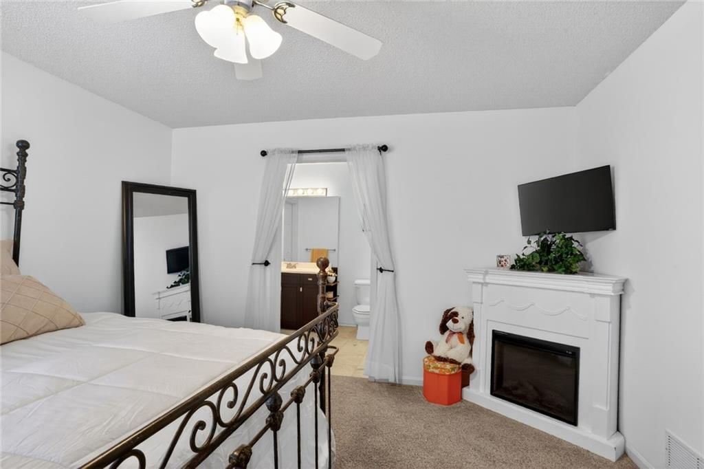 155 Pointe Drive — photo 18