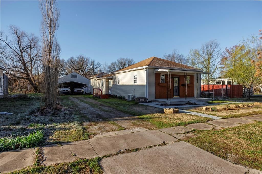 1013 Osage Street — photo 4