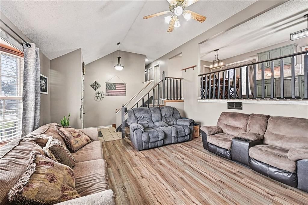 205 Rhodus Court — photo 4