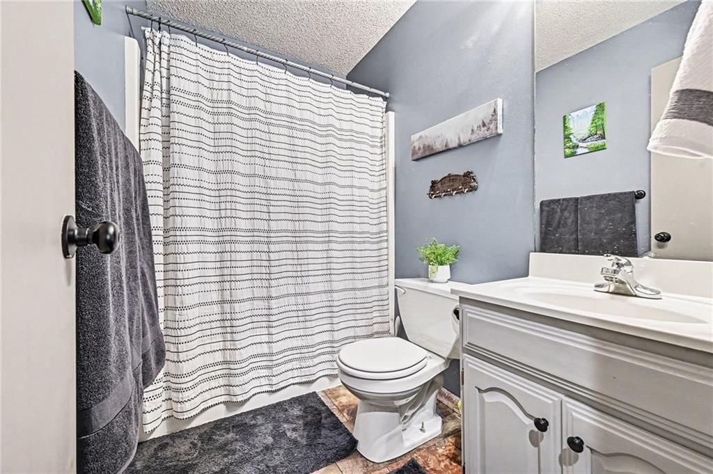 205 Rhodus Court — photo 19