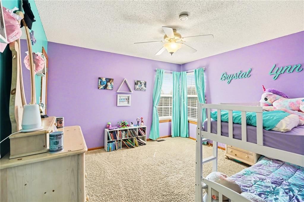 5217 NE Holiday Drive — photo 18