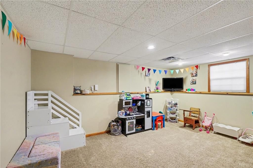 5217 NE Holiday Drive — photo 19