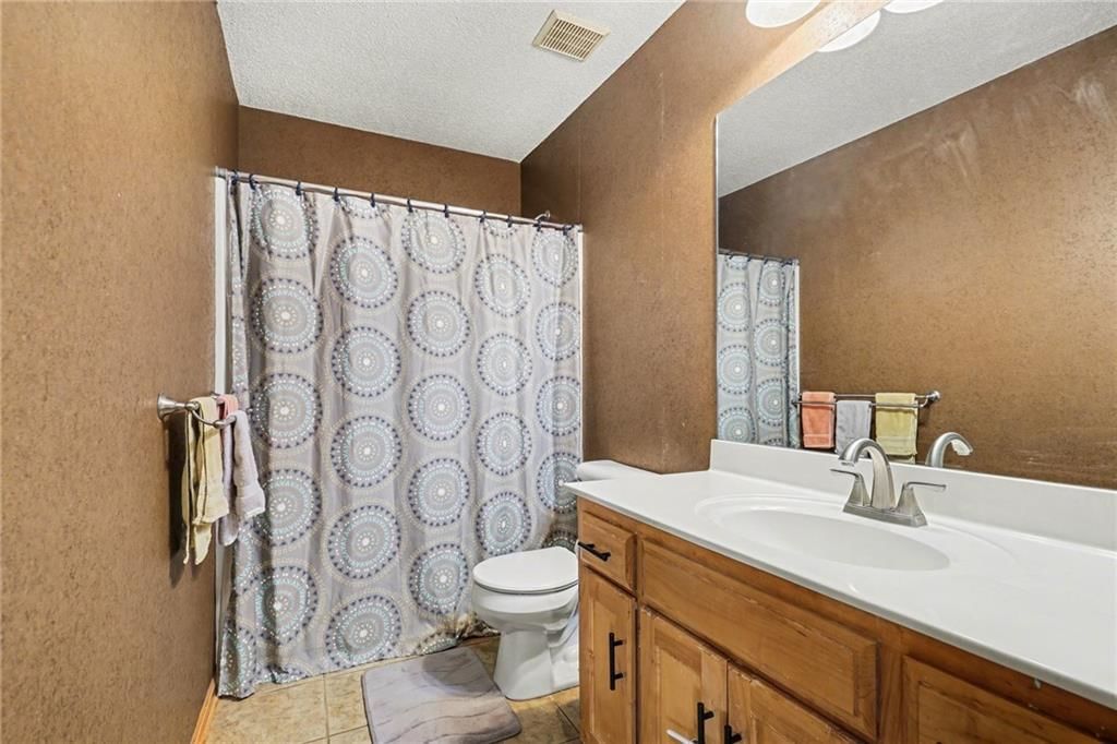 5217 NE Holiday Drive — photo 20