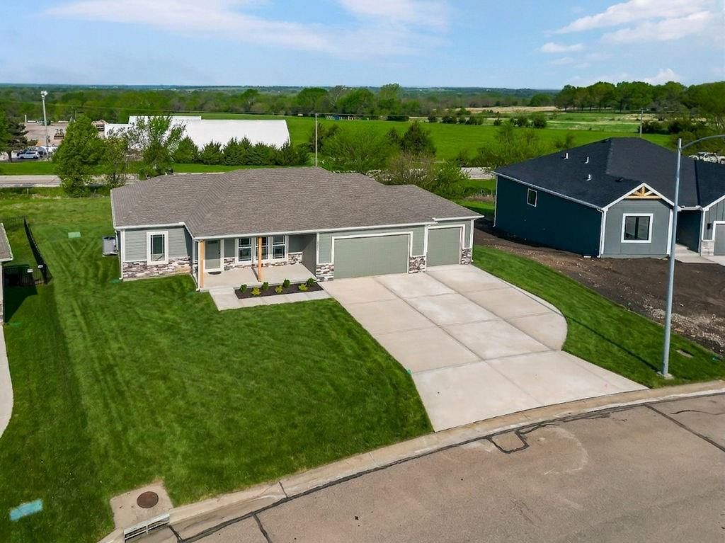 29346 Palmer Drive — photo 2