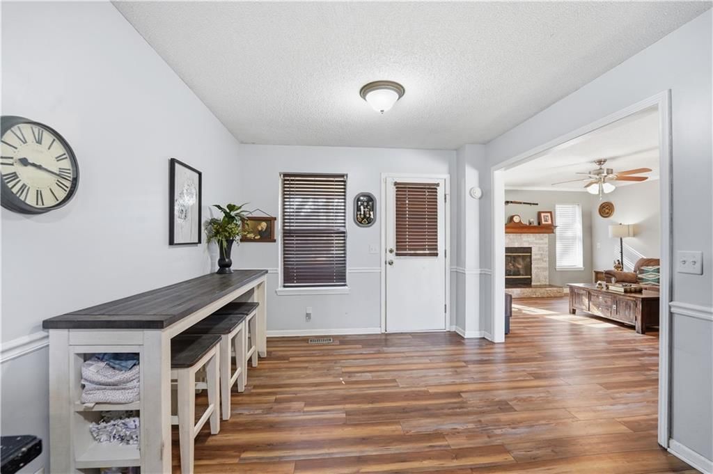 1505 Emerald Circle — photo 10